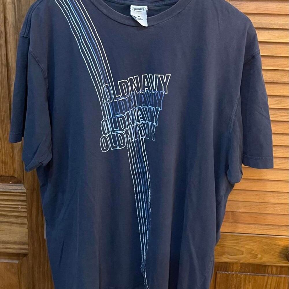 Vintage Old Navy tee!